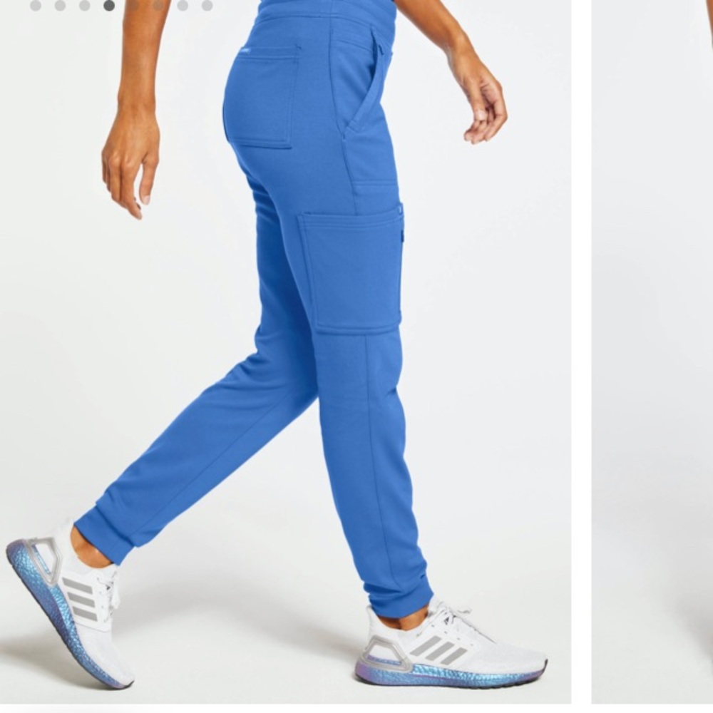 Jaanuu 10 pocket jogger scrub pants size XXS new with tags